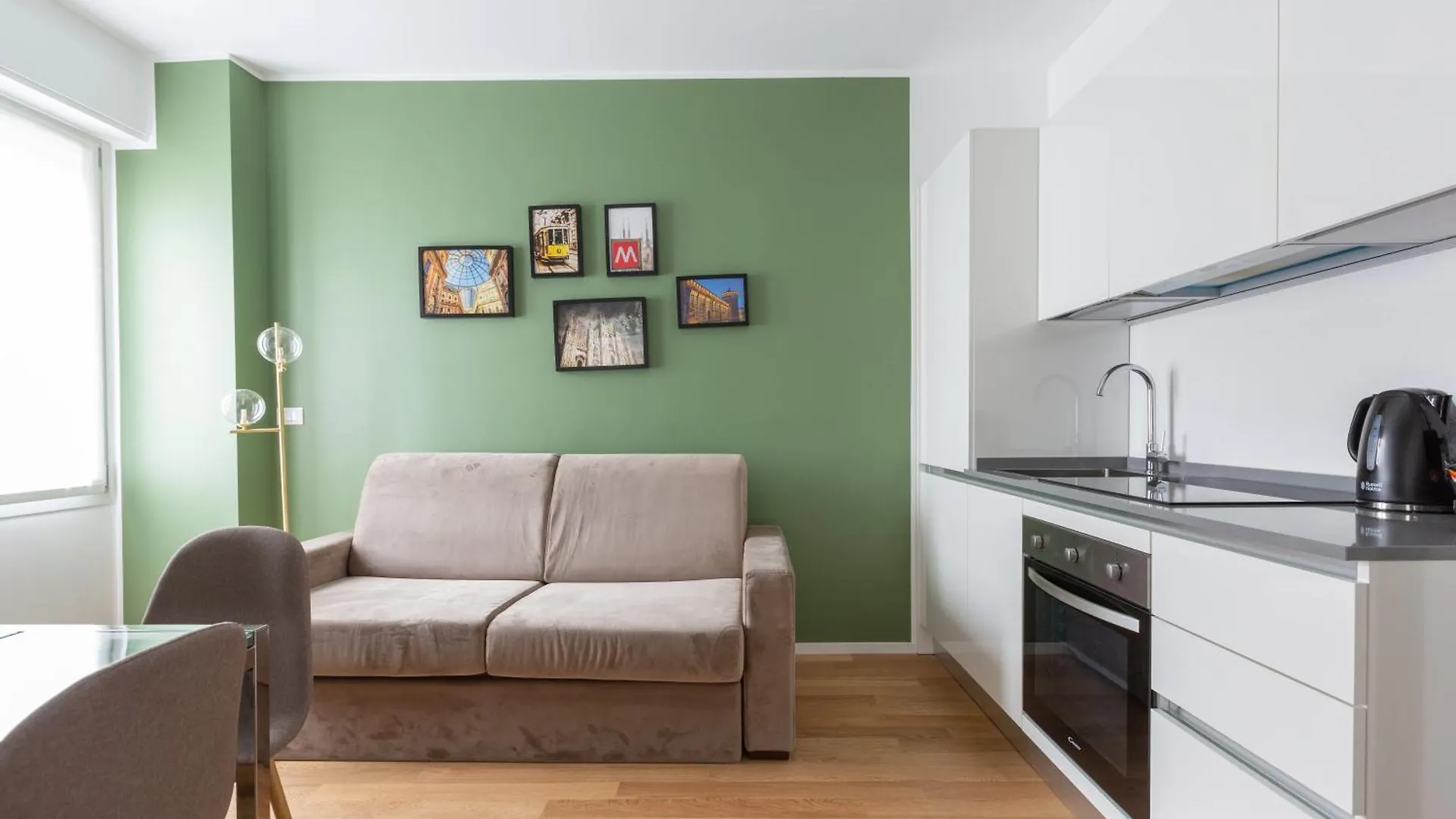 Corso Sempione Modern Flat Apartment Milan